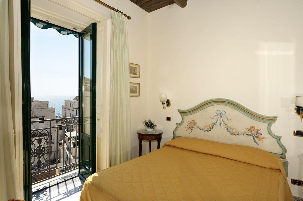 Residenza Del Duca Amalfi Bilik gambar