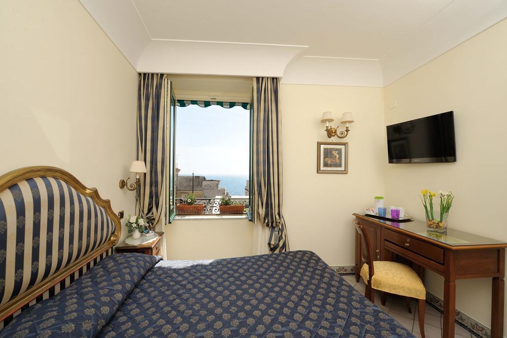 Residenza Del Duca Amalfi Bilik gambar